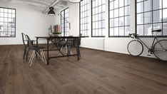 Oak No.28 - Camden Market