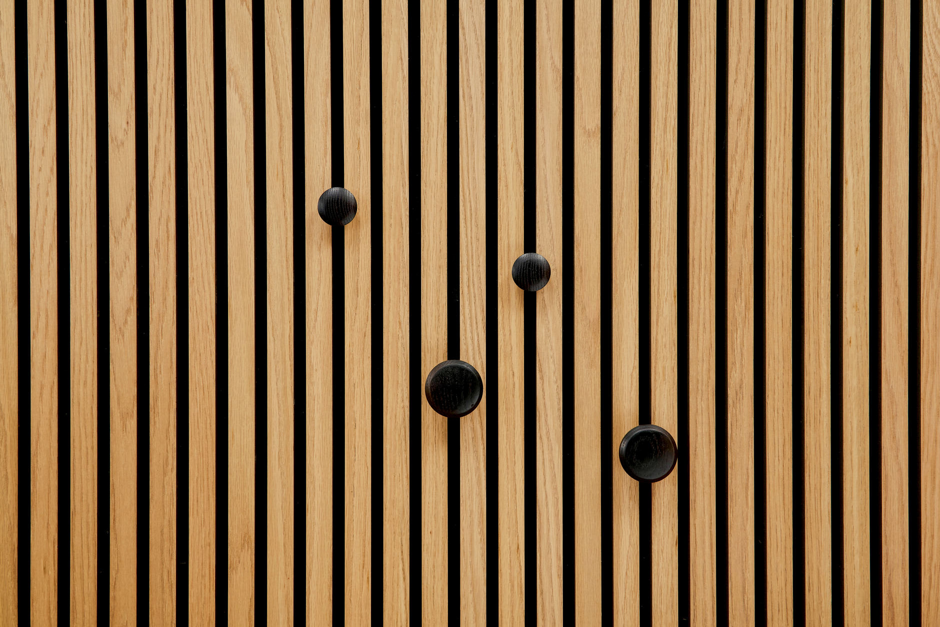 Björn - Wooden knob