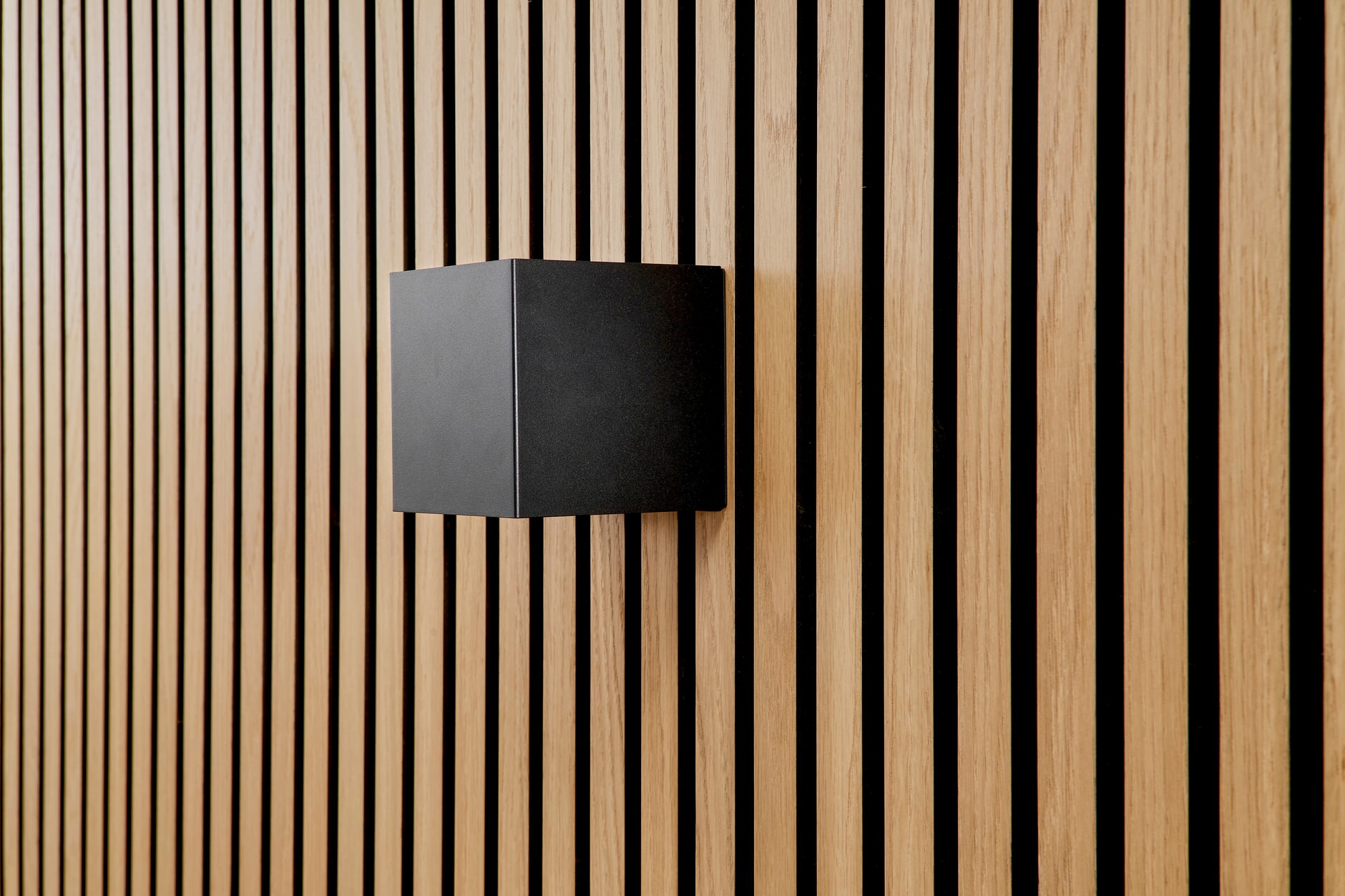 Eirik Cube - Wall light