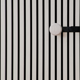 Eilin - Hook long with wooden knob