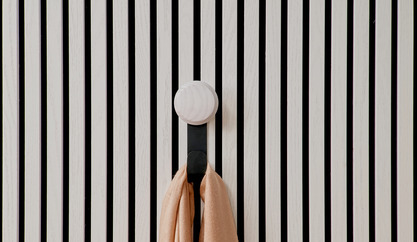 Eilin - Hook short with wooden knob